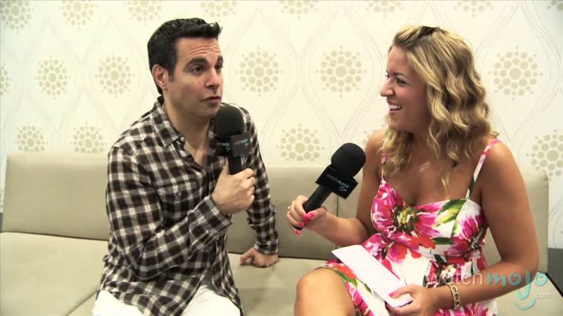 Sex and the Citys Mario Cantone Talks Broadway,