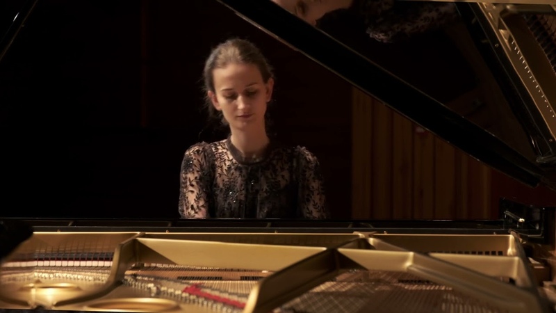 J. S. Bach Prelude Fugue No. 1 in C major, BWV 846, WTC I; Marta