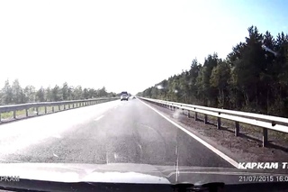 Дебильный обгон тойота королла Е375УА 29. Трасса Северодвинск - Архангельск