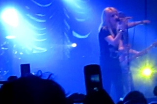 Turn It Off - Paramore - Wellmont Theatre Montclair NJ 10/16/09