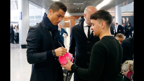 Customs officers also after CR7s