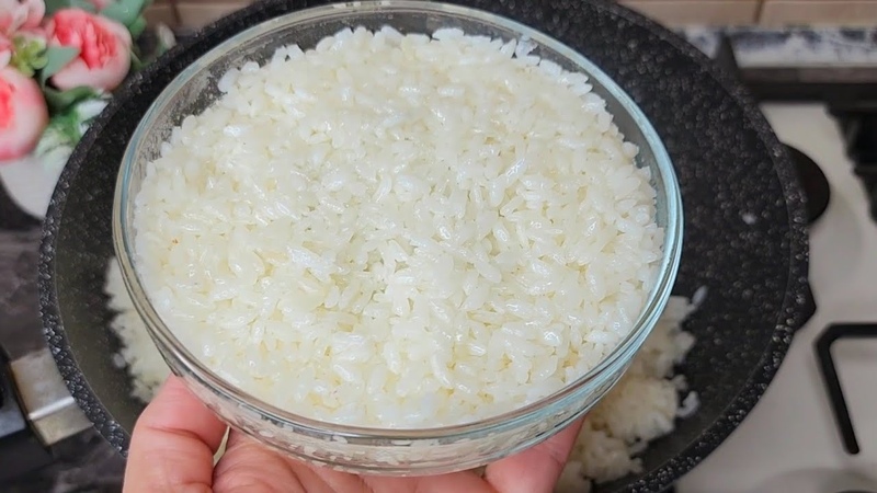 Рис заливаю кипятком Узнала в ресторане. Это самый вкусный
