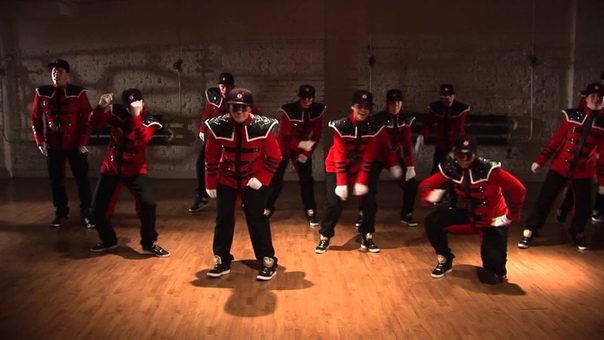 Nika No Comment Hip Hop Cash Cash Michael Jackson ( The Beat Goes On) Music