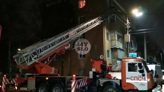 В Туле во время ночного пожара в пятиэтажке погиб мужчина