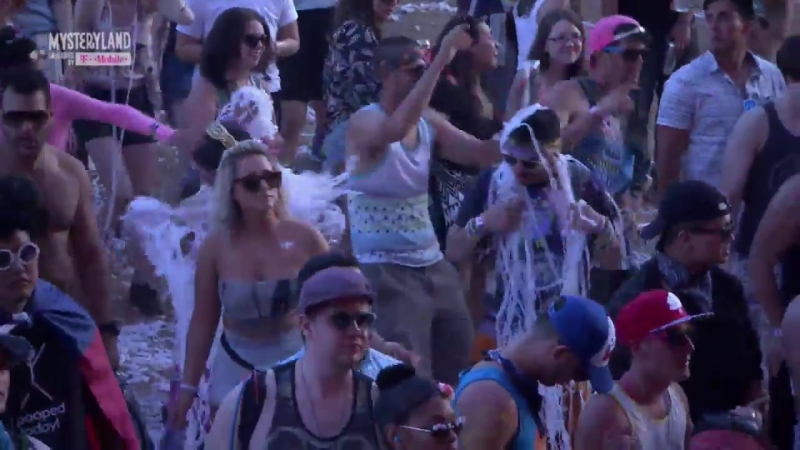 The M Machine (part. 2) Mysteryland USA (24, 05,