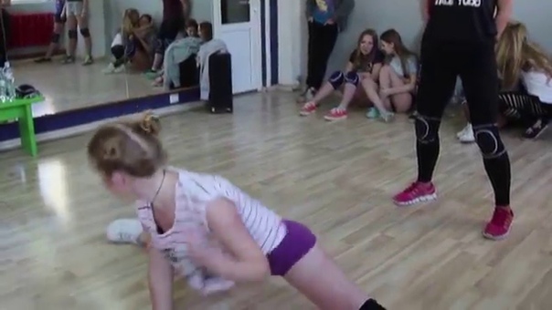 Twerk battle i