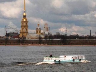 Saint-Petersburg Санкт-Петербург (гордая белая птица)