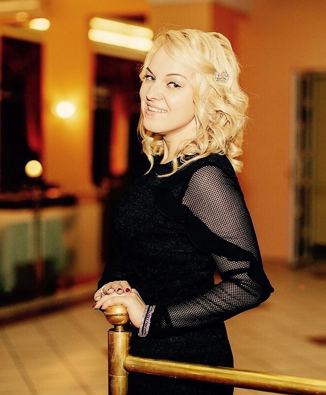 Анастасия Голомидова |