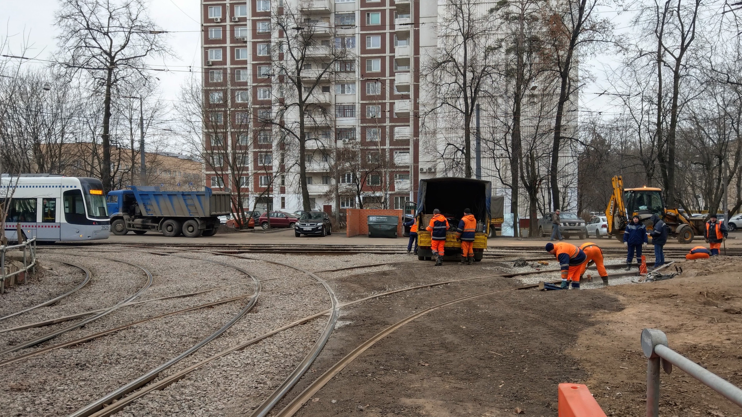 ЗАКОНЧЕНО СТРОИТЕЛЬСТВО ТРАМВАЙНОГО ТРЕУГОЛЬНИКА В РАЙОНЕ ПЛАТФОРМЫ ПОКРОВСКОЕ-СТРЕШНЕВО Это картинка