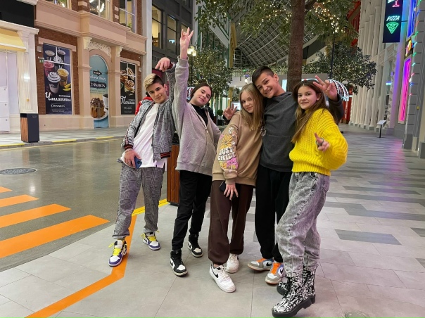 Мусим ашуров и кира тимралеева фото Мусим ашуров и кира тимралеева фото