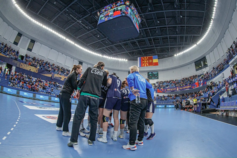 На новой волейбольной арене "Динамо" ЦСКА обыграл "Бухарест" в 1/4 финала Лиги чемпионов