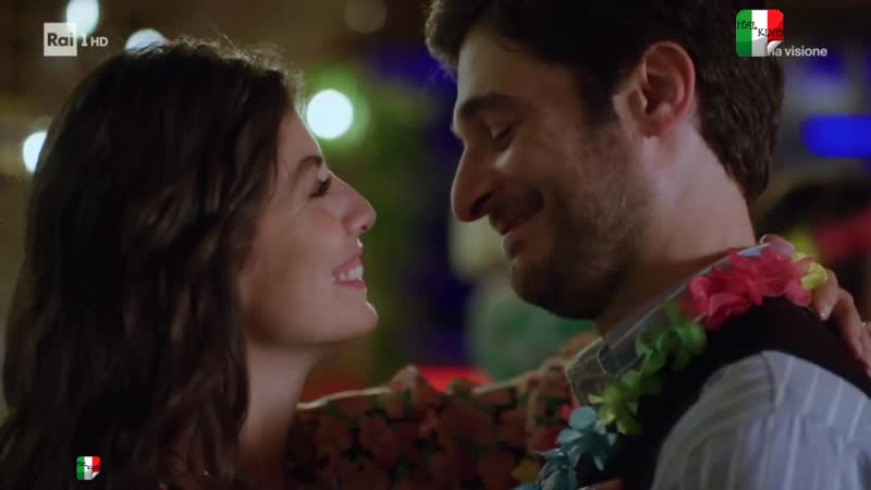 Alice Claudio Sei bellissima bellissima momento