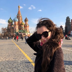 Анна Кривошлыкова