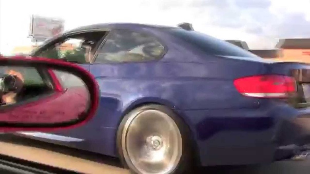 2008 BMW M3 E92 races a 1998 C5 Corvette