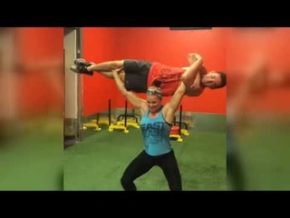 SISTER LIFT CARRY BROTHER | LIFT CARRY 2023